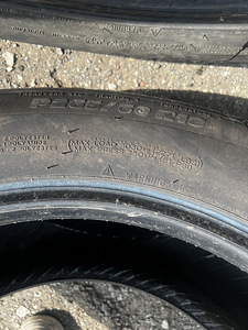 Rehvid 265/60 R18 (2 foto / 2)
