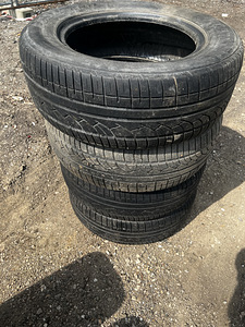 235/60 R16 (1 фото из 2)