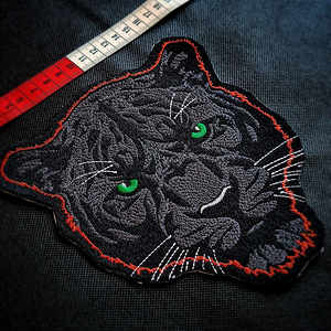 Black Panther Iron-on emblem (1 foto / 2)