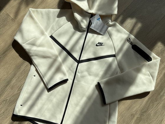 Nike tech fleece M