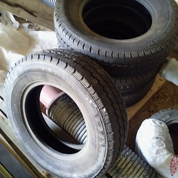 Kumho Radial 857