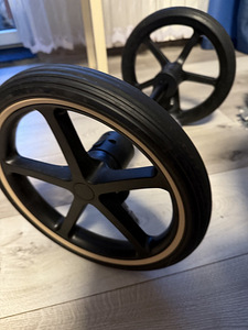 CYBEX jalutuskäru talverattad (1 foto / 3)