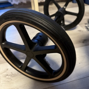 CYBEX jalutuskäru talverattad