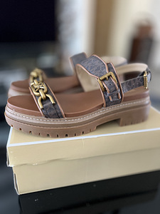 Сандалии Michael Kors, размер 40 (4 фото из 6)