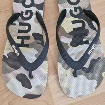 Пляжные шлепанцы Hugo Boss