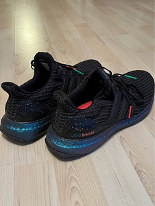 Adidas Ultraboost (1 фото из 3)