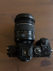 Продается: Fujifilm X-S20 – Как новая! (1 фото из 5)
