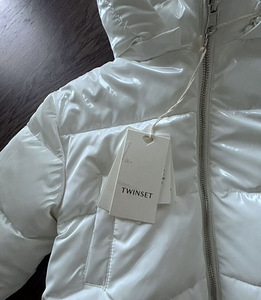 Пуховик новый для девочки twinset (4 фото из 9)
