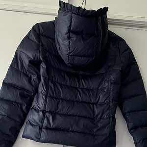 Benetton пуховик 150 (2 фото из 4)