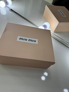 MiuMiu kott (2 foto / 2)