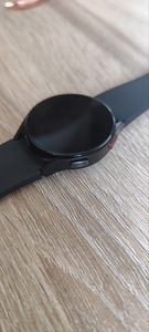 Samsung Galaxy Watch 4 40mm black (2 foto / 5)