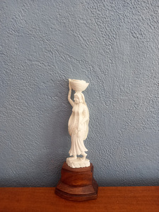 Statuett (1 foto / 1)