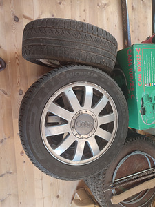 Audi A-6 (4 фото из 4)