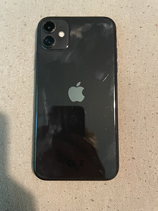 iPhone 11 ja iPhone 12 mini (2 foto / 4)