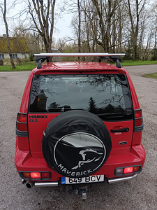 Ford Maverick (11 фото из 15)