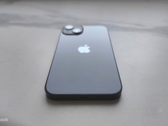 iPhone 13 128GB Midnight