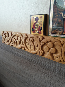 Полка для икон “Gothic” (3 фото из 4)