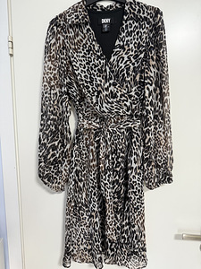 Платье dkny (2 фото из 5)