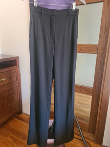 Брюки Max Mara EU36 (1 фото из 2)