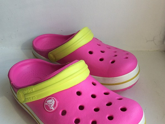 Uued Crocs jalatsid C10-C11 (EU 27-28)