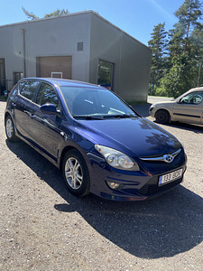 Autorent.Carrent .Liikuri 7 Lasnamäe (2 foto / 10)