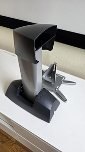 Vogels PPS350 silver projektorikinnitus (1 foto / 3)