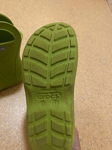 Сапоги Crocs размер J1 (2 фото из 2)