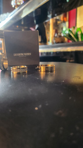 Dyrberg/Kern kõrvarõngaste ja sõrmuse komplekt (1 foto / 2)