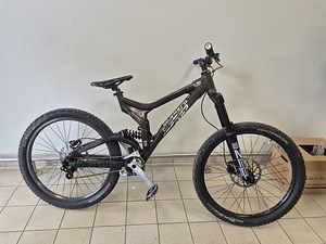 Scott nitrous twenty (5 фото из 5)