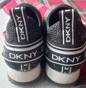 DKNY блестящие туфли (3 фото из 3)