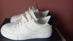 Armani кроссовки (3 фото из 4)