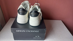 Armani кроссовки (4 фото из 4)