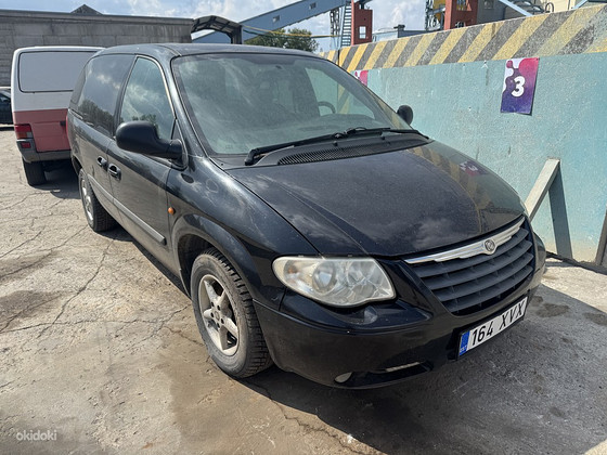 Chrysler Voyager 2,8 automaat varuosadeks