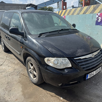 Chrysler Voyager 2,8 automaat varuosadeks