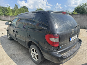 Chrysler Voyager 2,8 automaat varuosadeks (4 foto / 6)