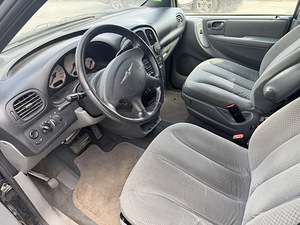 Chrysler Voyager 2,8 automaat varuosadeks (5 foto / 6)