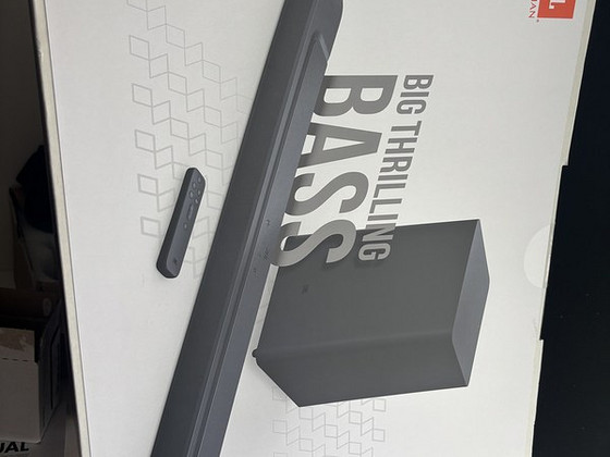 Саундбар JBL