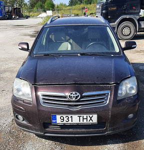 TOYOTA AVENSIS 2,2 D-KAT, VARUOSAD (1 foto / 10)