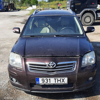 TOYOTA AVENSIS 2,2 D-KAT, VARUOSAD