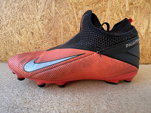 NIKE (1 фото из 2)