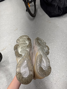 Nike vapormax размер 39 б/у (2 фото из 4)