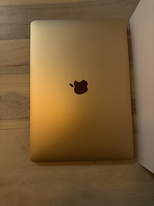 MacBook Air 13" M1 256GB 8GB (4 фото из 8)