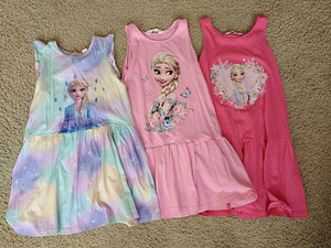 Elsa, Frozen kleidid, suurus 134/140 (1 foto / 3)