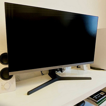 Samsung UHD Monitor UR55