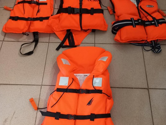 Päästevestid kaalule 10 kg kuni 70 kg
