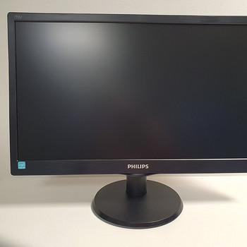 Philips 193v5 W-LED monitor