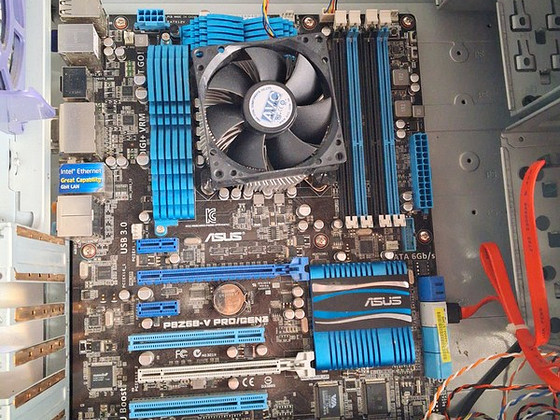 Emaplaat ASUS P8Z68-V PRO/GEN3 Intel® Core™ i5-2320