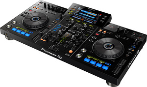 Pioneer XDJ-RX All-in-one DJ system WITH A CASE (2 foto / 5)