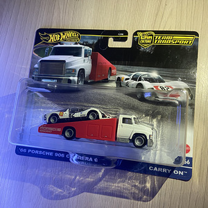 Hot Wheels PREMIUM Team Transport (10 foto / 10)