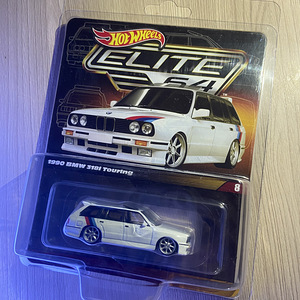Hot Wheels Elite 64 (4 фото из 4)